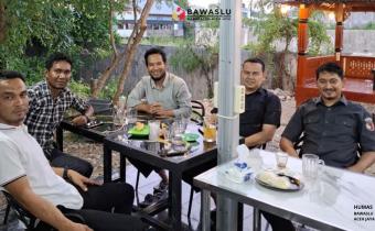 Konsolidasi demokrasi bersama bawaslu pidie